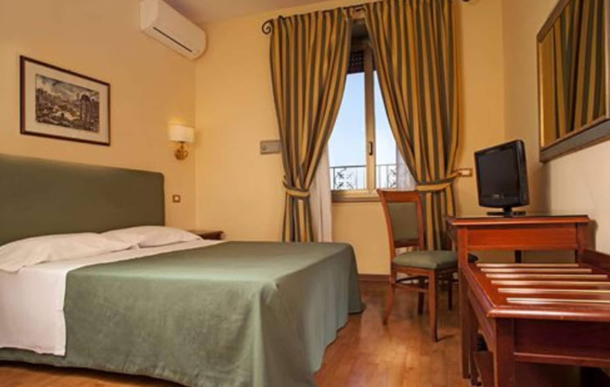 Hotel Colosseum Рим Стая снимка