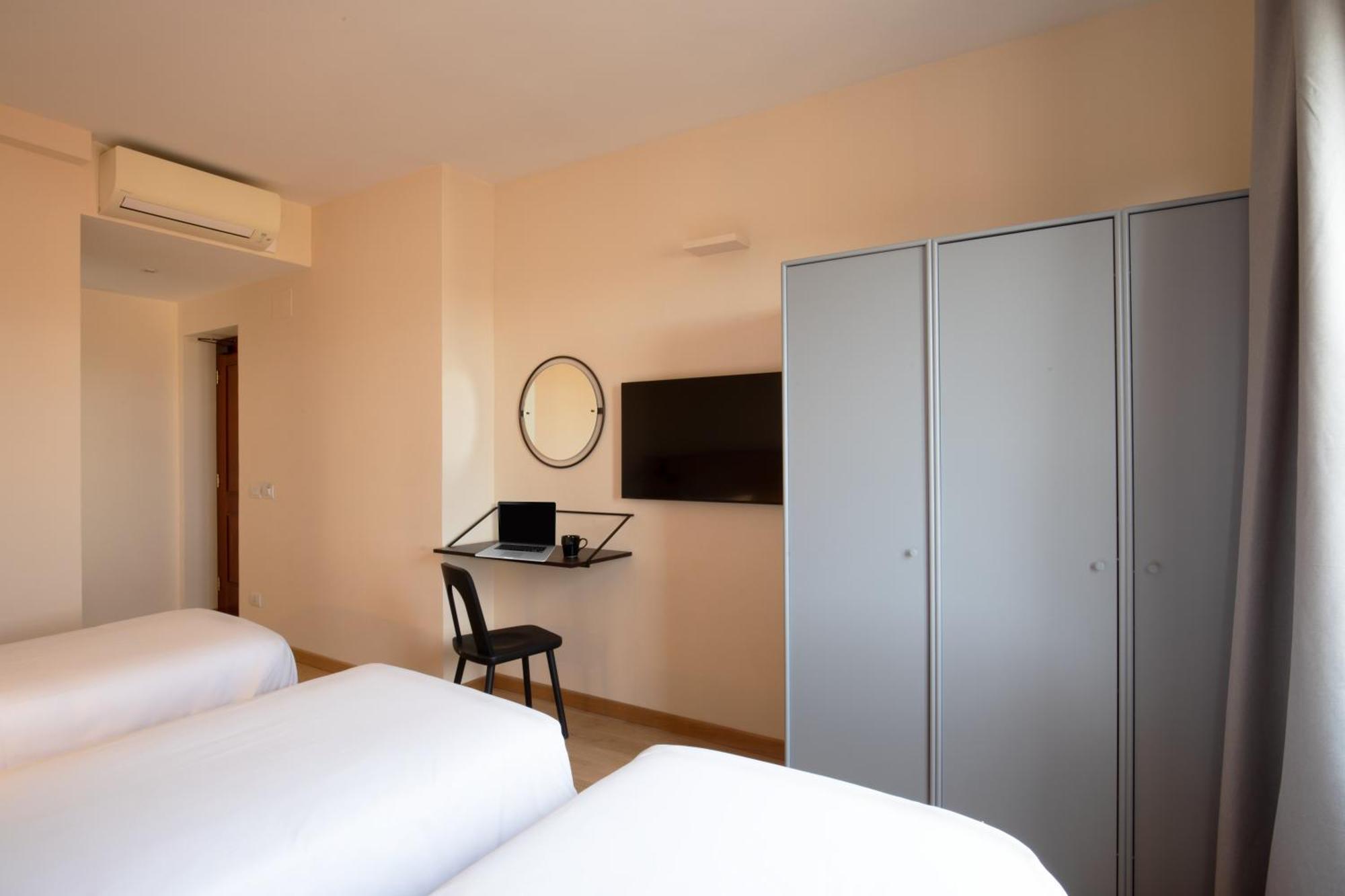 Hotel Colosseum Рим Екстериор снимка
