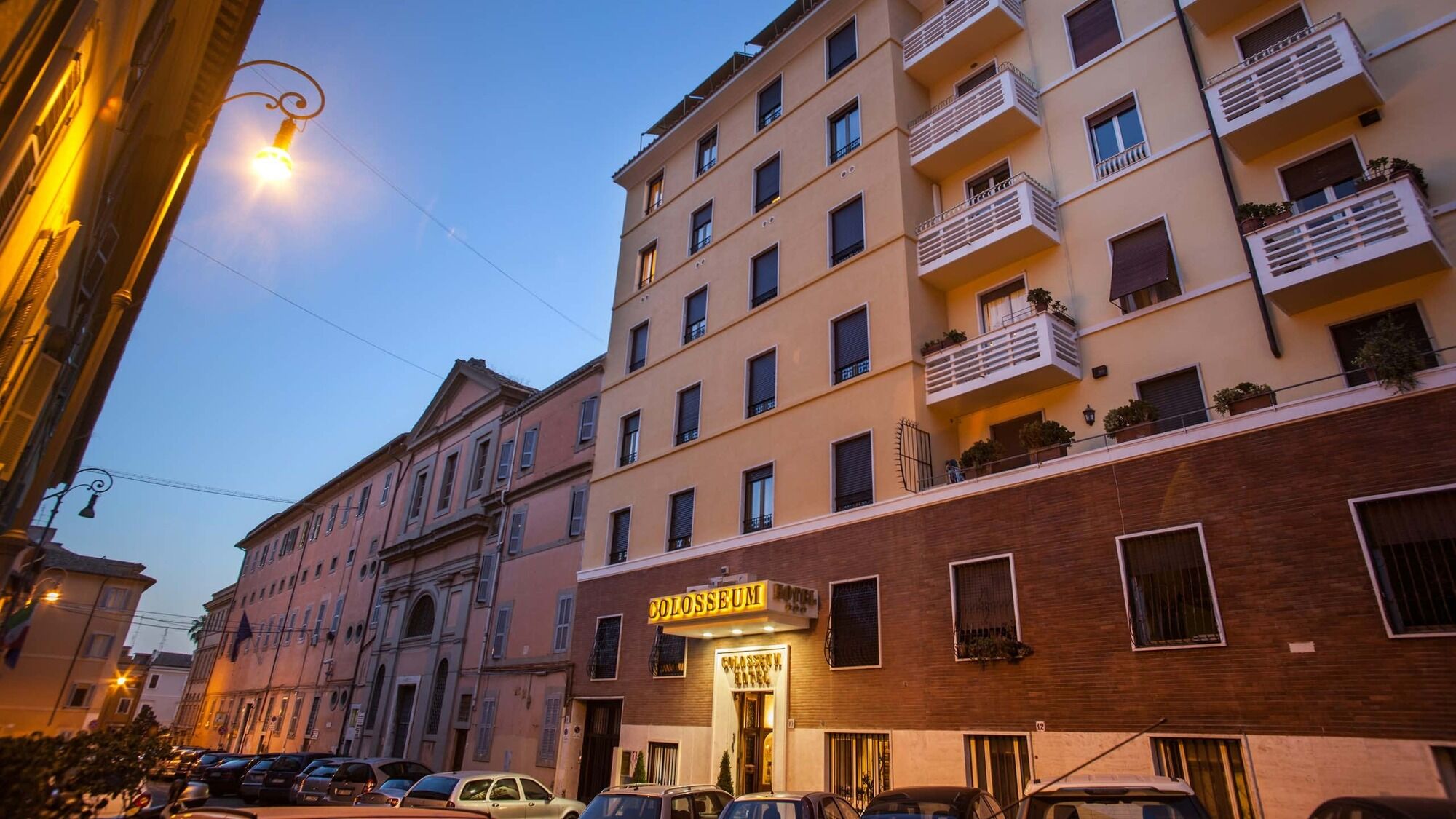 Hotel Colosseum Рим Екстериор снимка